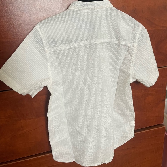 Two Band Collar shirt - 5T - Picture 5 of 6